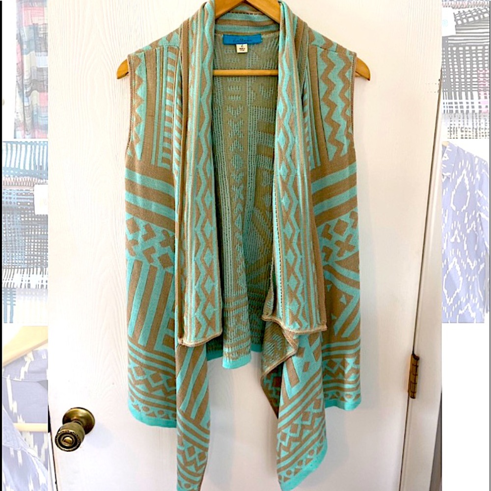 Boutique Aztec patterned open cardigan